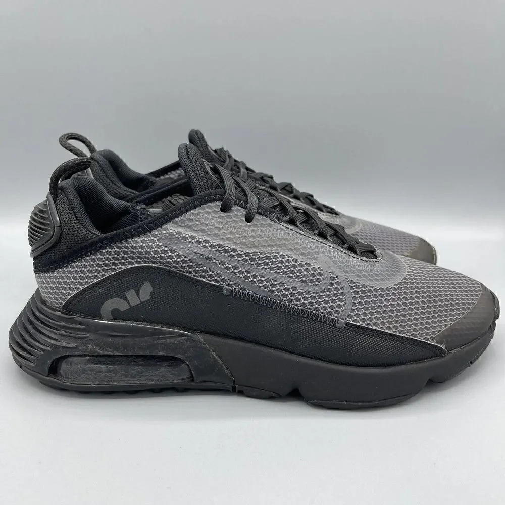 Nike Air Max 2090 Size Youth 7 Women's 8.5 Black Grey Shoes Sneakers CJ4066-001
